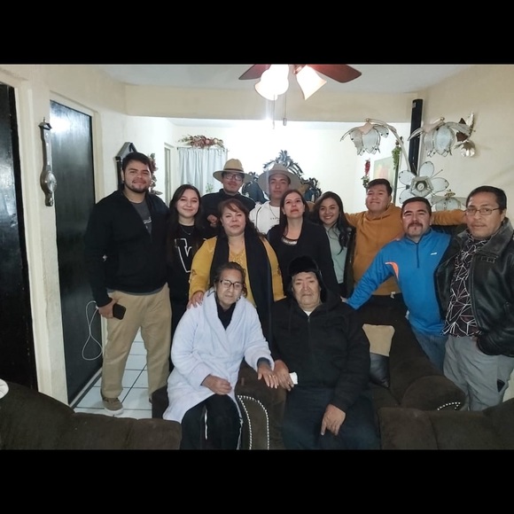 Meet your Posher, Daniela - Picture 1 of 1